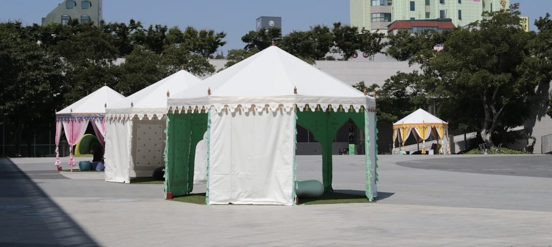 Photo Tent city