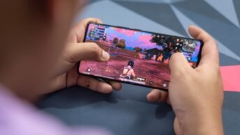 Photo Mobile game reviews